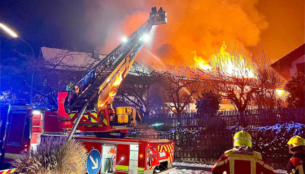 20210110 174530000 Brand Landwirtschaftliches Anwesen